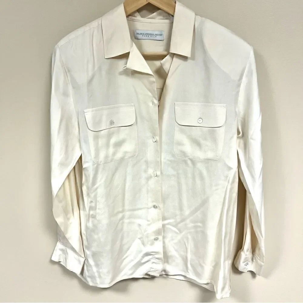 - Valerie Stevens vintage silk button down shirt Sz 8P
